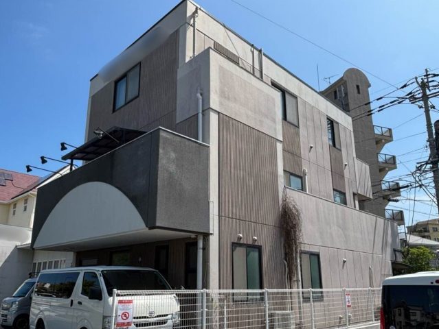 福岡市南区で雨漏り調査をしたクリニック